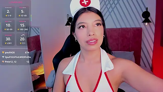 Tiffany Low online show from 9, 10, 2025