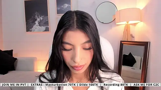 Tiffany Low online show from 4, 5, 2026