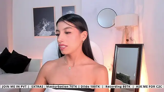 Tiffany Low online show from 2, 5, 2026