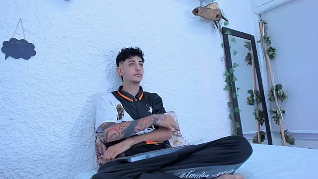 j martony online show from 18, 12, 2025