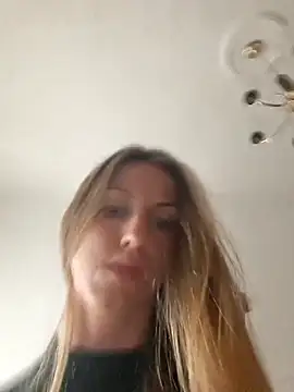 Nhoakila96 online show from 6, 2, 2026