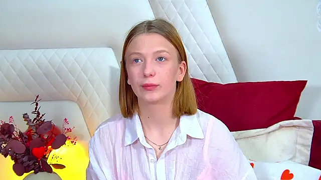 BeatriceBinoche online show from 24, 3, 2026