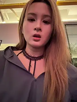 yuki june online show from 15, 4, 2026