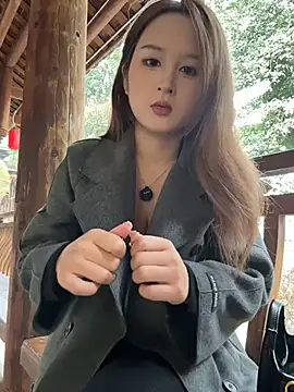 Snapshot of yuki_june chatting on 9, 2, 2026 yuki june online show from 9, 2, 2026