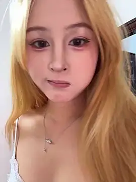 Snapshot of yuki_june chatting on 26, 9, 2025 yuki june online show from 26, 9, 2025