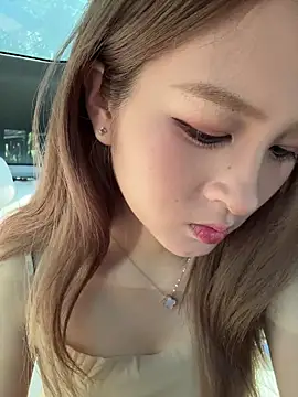 yuki june online show from 12, 7, 2026