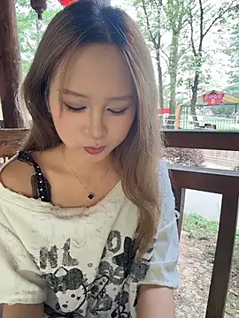 yuki june online show from 11, 5, 2026