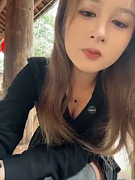 Snapshot of yuki_june chatting on 2, 3, 2026 yuki june online show from 2, 3, 2026