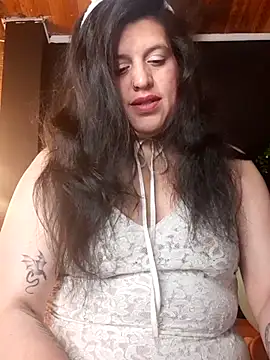 Andrea secret  online show from 5, 4, 2026