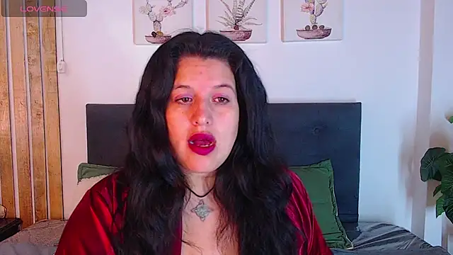 Andrea secret  online show from 4, 10, 2025