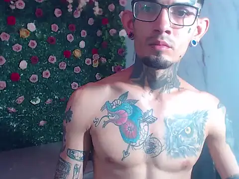 boy tatto777 online show from 29, 4, 2026