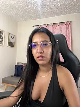 Valerygomez02 online show from 11, 10, 2025