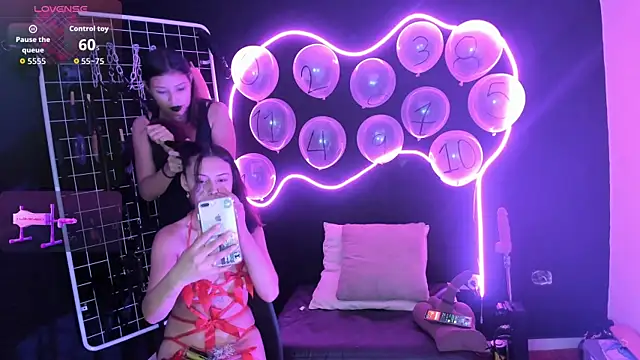 Snapshot of Mistress_Megan_BDSM chatting on 8, 10, 2025 Mistress Megan BDSM online show from 8, 10, 2025