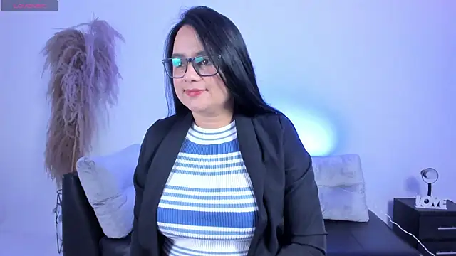 Megancoxx online show from 14, 10, 2025