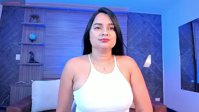 Megancoxx online show from 27, 10, 2025