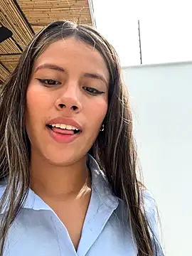 EMILIIA RICHTER   online show from 31, 10, 2025