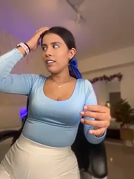 EMILIIA RICHTER   online show from 7, 4, 2026