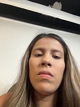 EMILIIA RICHTER   online show from 28, 2, 2026