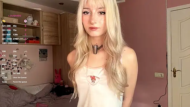 FridaAaberg online show from 16, 11, 2025