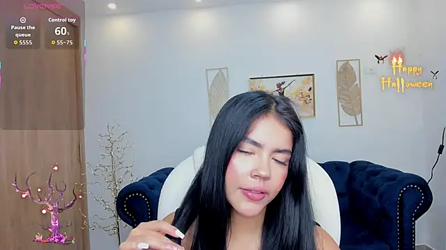 Snapshot of Mila_blaze chatting on 28, 10, 2025 Mila blaze online show from 28, 10, 2025