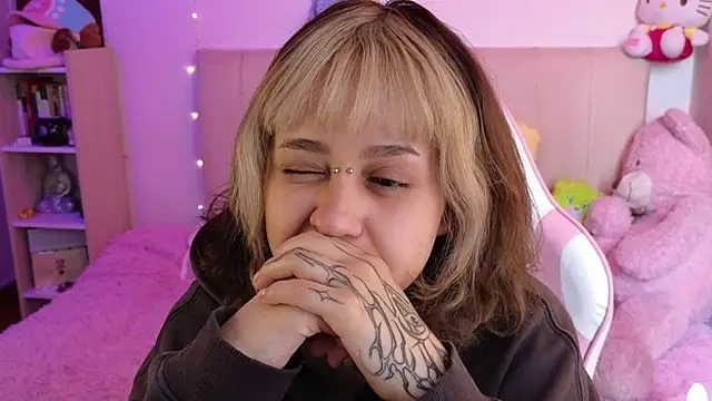 NekoWaifu online show from 24, 3, 2026