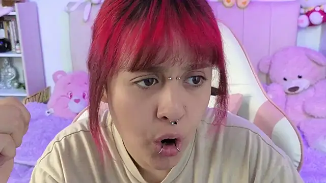 NekoWaifu online show from 21, 7, 2026