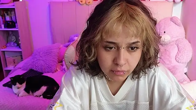 NekoWaifu online show from 16, 3, 2026