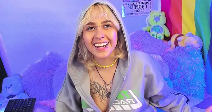 NekoWaifu online show from 8, 11, 2025