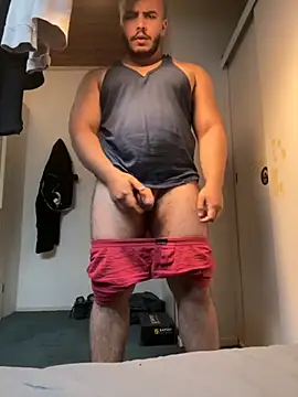 Arnold00007 online show from 18, 9, 2025