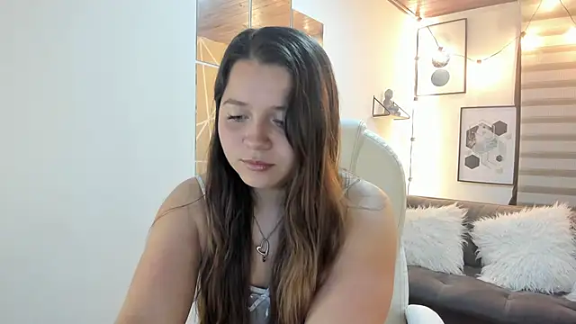 sophiee09  online show from 10, 10, 2025