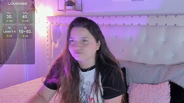 sophiee09  online show from 27, 11, 2025