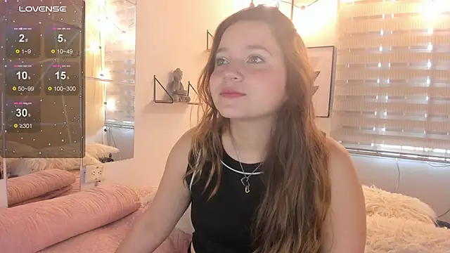 sophiee09  online show from 24, 2, 2026