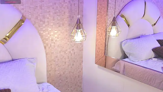 paulina cano online show from 20, 10, 2025