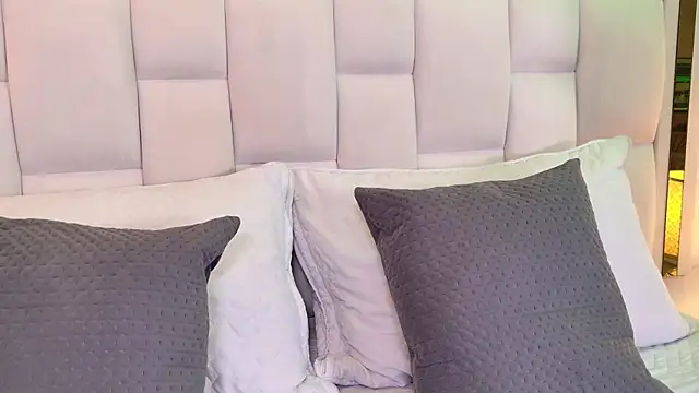 paulina cano online show from 5, 1, 2026