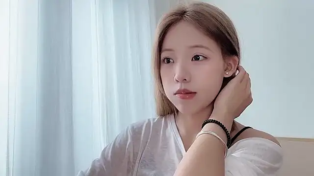 Meng 777 online show from 12, 4, 2026