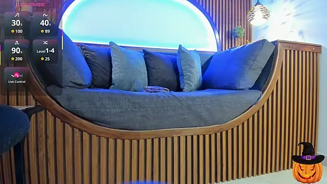 Snapshot of JacobDraven chatting on 19, 10, 2025 JacobDraven online show from 19, 10, 2025