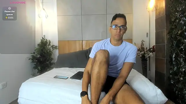 Snapshot of JacobDraven chatting on 17, 11, 2025 JacobDraven online show from 17, 11, 2025