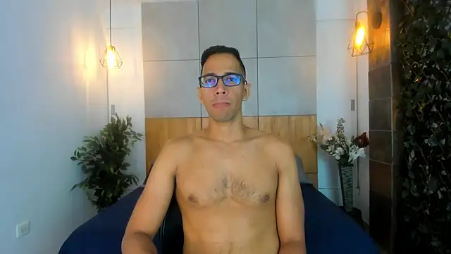 Snapshot of JacobDraven chatting on 28, 11, 2025 JacobDraven online show from 28, 11, 2025