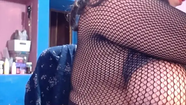 Lisa Squirt Hot online show from 13, 11, 2025