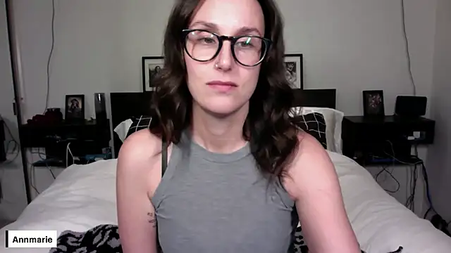 Snapshot of annmarieferrara chatting on 9, 1, 2026 annmarieferrara online show from 9, 1, 2026