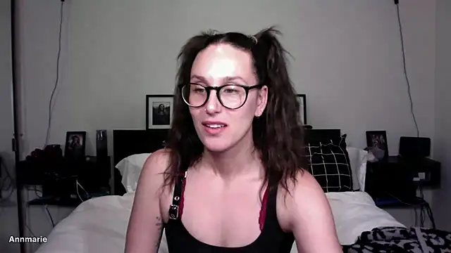 Snapshot of annmarieferrara chatting on 8, 1, 2026 annmarieferrara online show from 8, 1, 2026