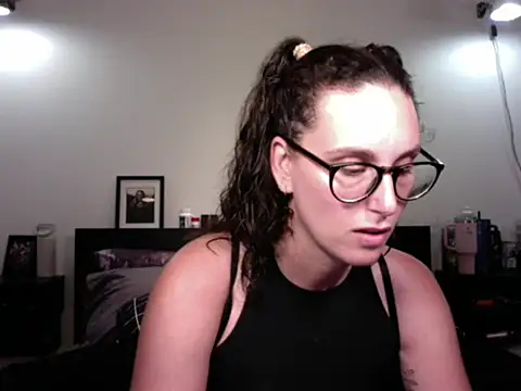 Snapshot of annmarieferrara chatting on 12, 3, 2026 annmarieferrara online show from 12, 3, 2026