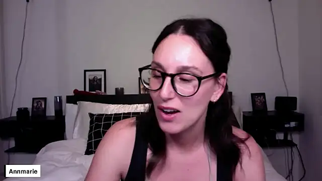 Snapshot of annmarieferrara chatting on 4, 2, 2026 annmarieferrara online show from 4, 2, 2026