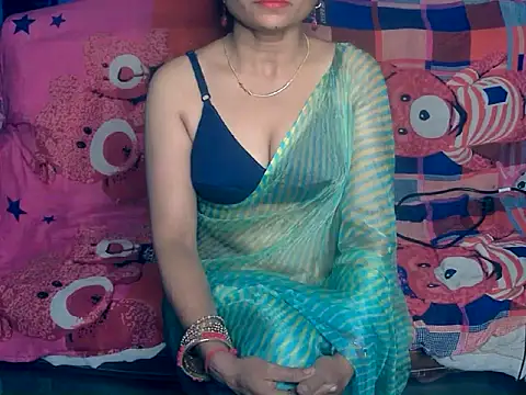 Sangeetha5 online show from 8, 11, 2025