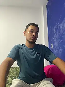 ROGERMACKENZIE online show from 5, 3, 2026