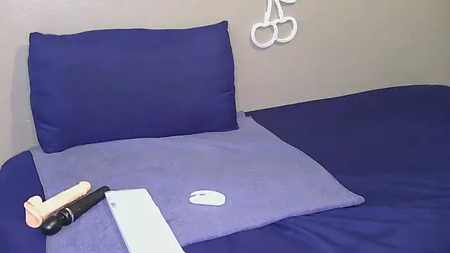 Serafynn online show from 23, 12, 2025