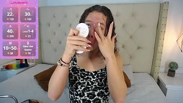 bycandy  online show from 10, 11, 2025