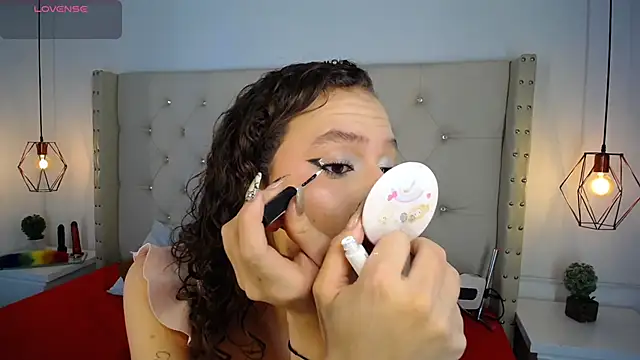 bycandy  online show from 17, 12, 2025