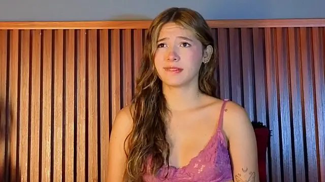 VictoriaSpark online show from 30, 10, 2025