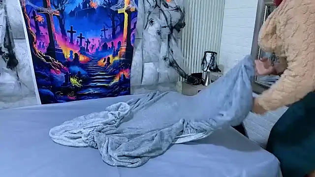 sofiagutierrez   online show from 22, 10, 2025